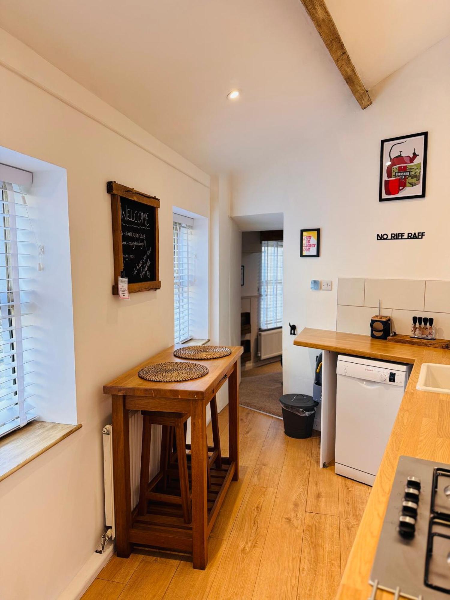 Nine Cooper Lane, Holmfirthヴィラ エクステリア 写真